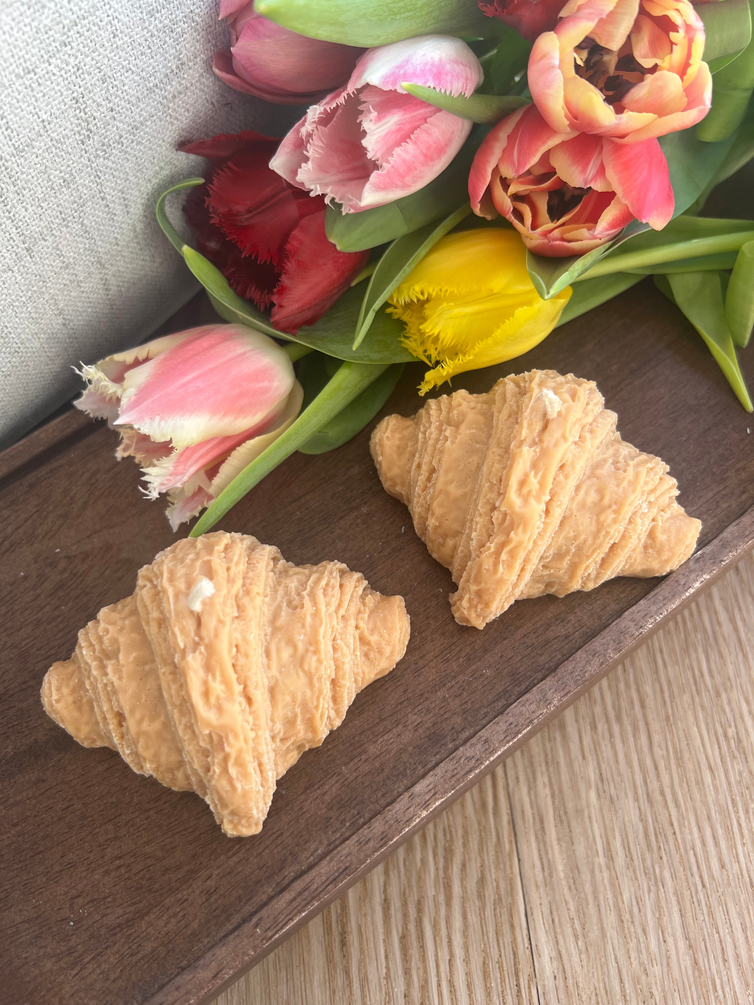 Croissant Kerze